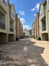 Building Photo - 5732 Kansas St
