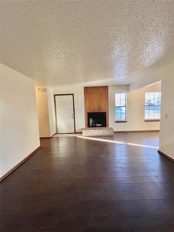 Building Photo - 233 Chalmette Dr