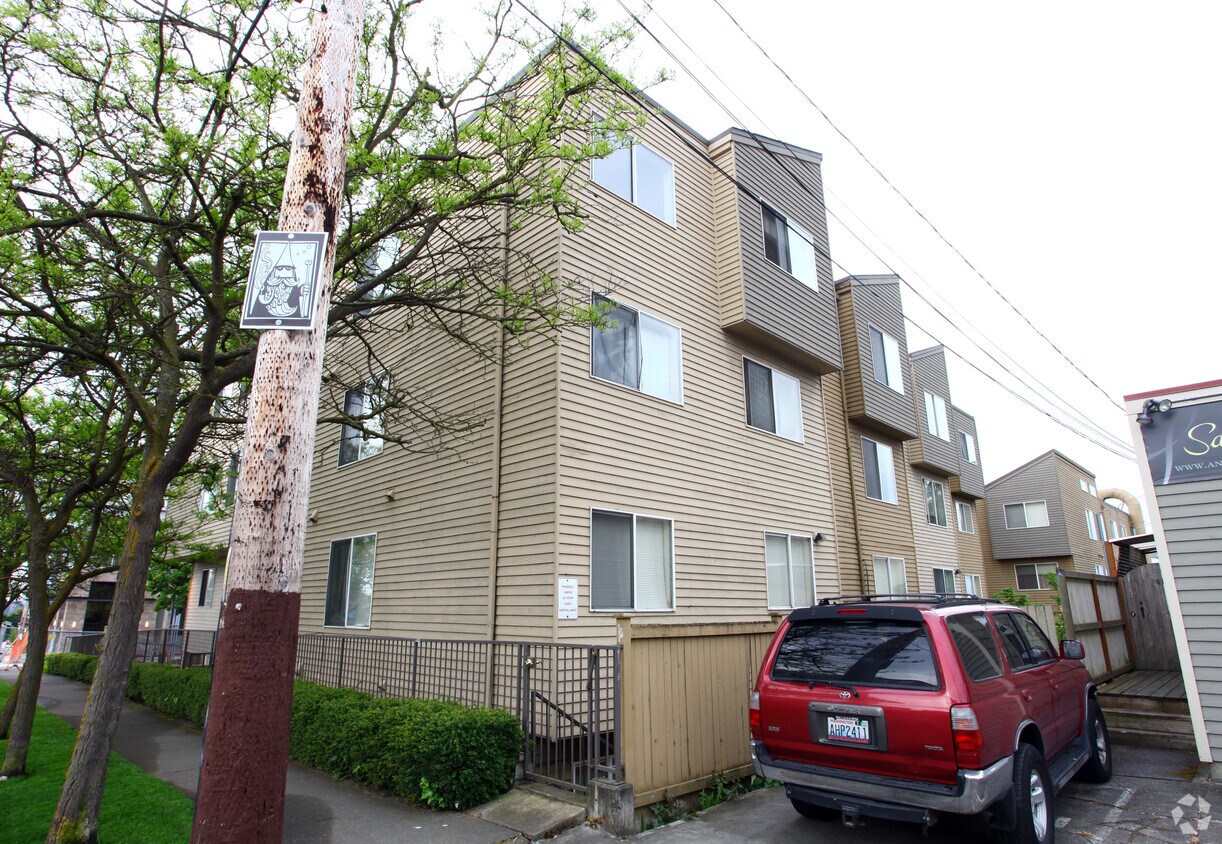 Jefferson Court Apartments Apartments in Seattle, WA