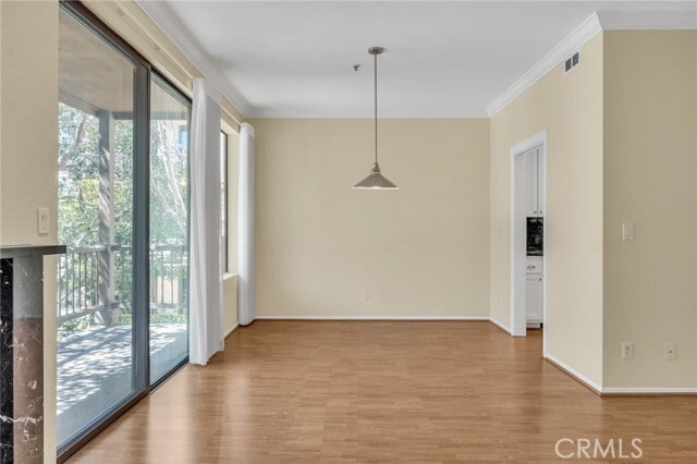 Building Photo - 2559 Plaza del Amo