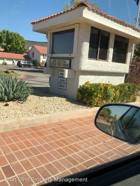 Building Photo - 3 br, 2 bath  - 275 S. Valley View Dr #65