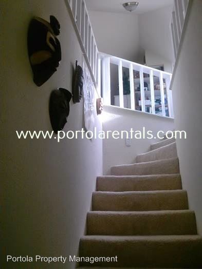 Foto del edificio - 221 Dufour St