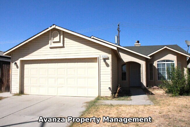 Building Photo - Home for Rent 3 Bed/2 Bath - 1,346 Sq Ft. Rent: $2,095/month Deposit: $2,195