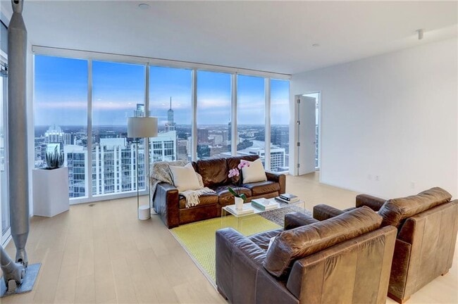 Foto del edificio - 301 West Ave