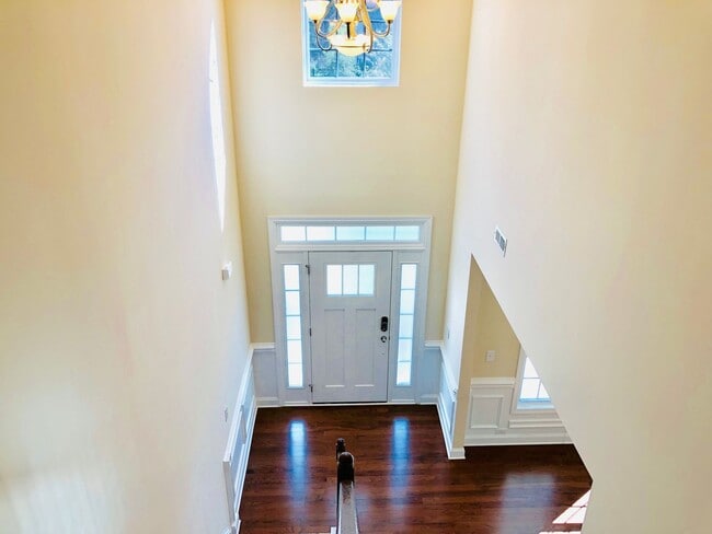 Building Photo - Immaculate 5bd 3bd Berewick home with many newly upgrades!