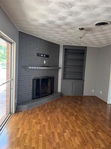 Foto del edificio - 700 Kindred Ln