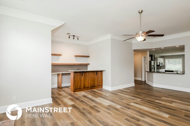 Building Photo - 1090 Swan Mill Ct