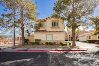 Building Photo - 2345 Cliffwood Dr