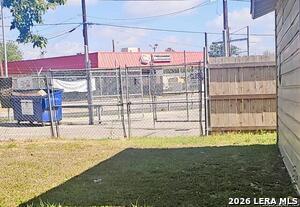 Building Photo - 1211 Gladstone Ave