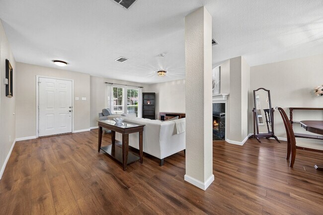 Foto del edificio - 3612 Truman St