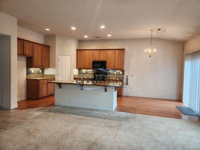 Foto del edificio - 4 bedroom 2 bath locaded in a cultisac