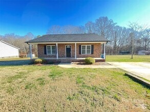 Building Photo - 3024 Startown Rd