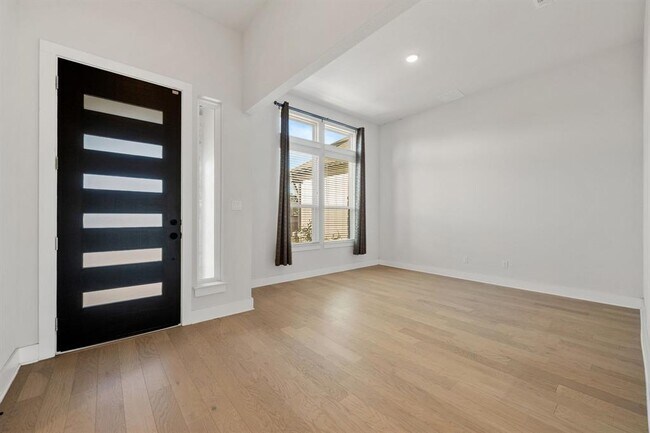 Foto del edificio - 957 Arrowhead Ranch Blvd