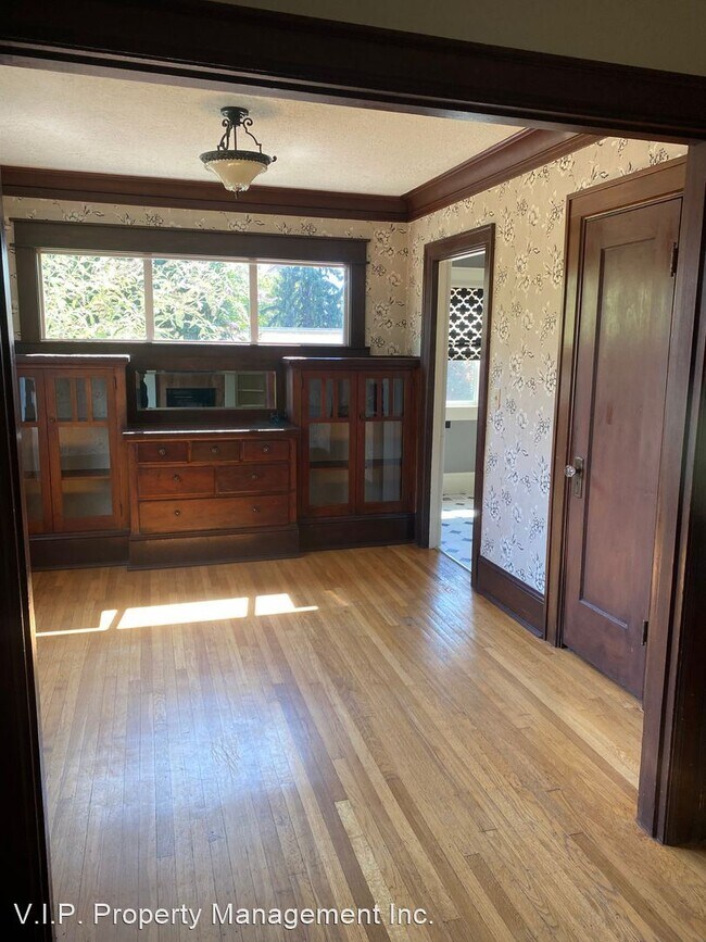 Building Photo - 3 br, 2 bath House - 11811 SE Mill Ct.