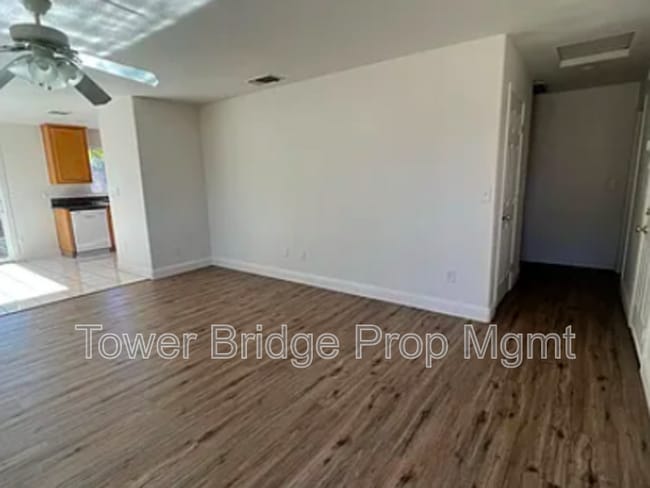 Building Photo - 4317 18th Ave