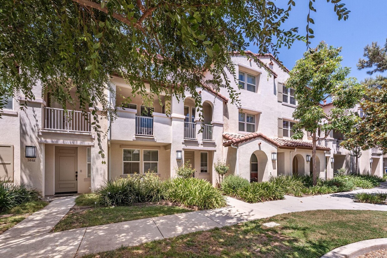 1452 Via Bonito, Camarillo, CA 93012 Condo for Rent in Camarillo, CA