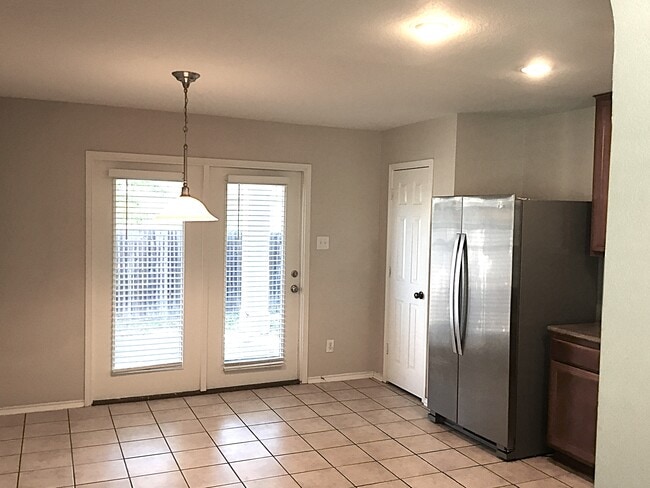 Building Photo - 10123 Del Lago Ct