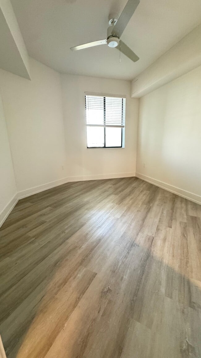 Foto del edificio - 15110 SW 128th Ave