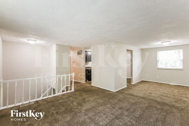 Foto del edificio - 8041 E 34th St