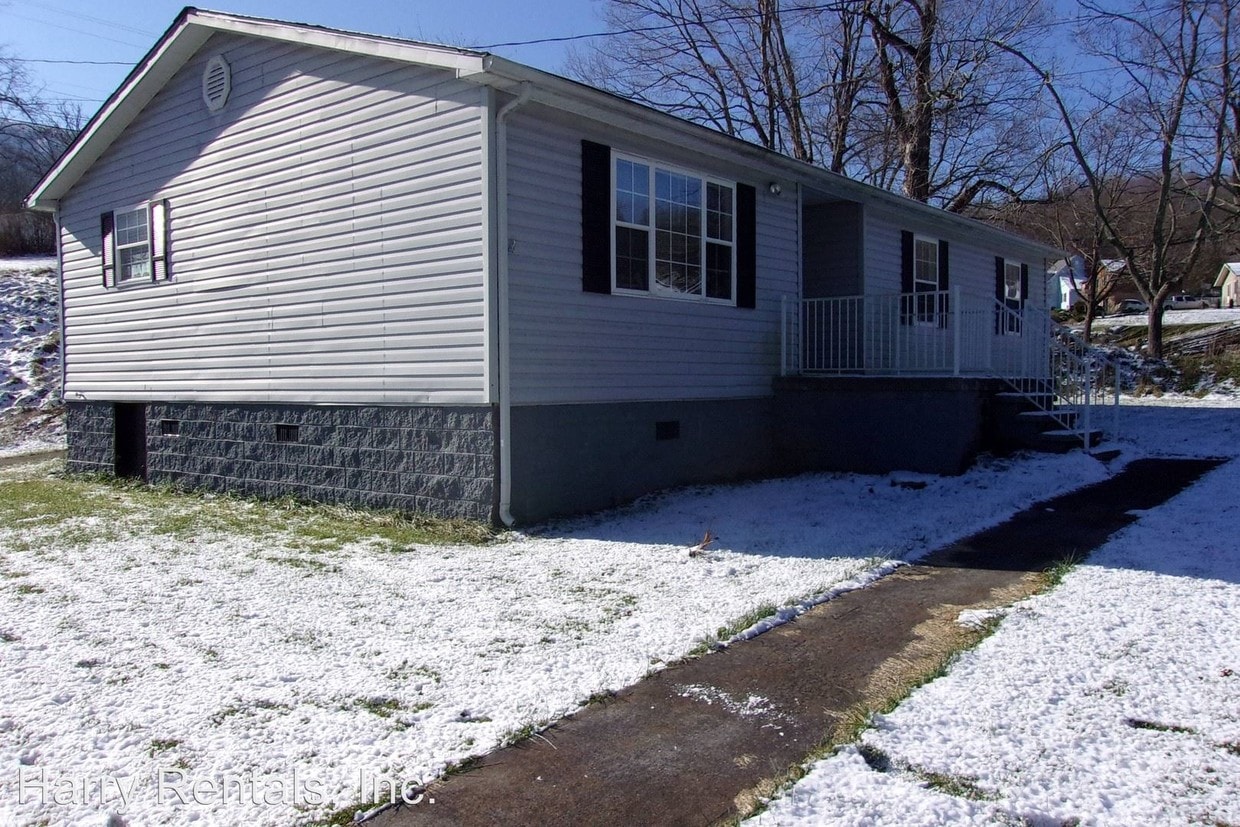 Primary Photo - 1172 Dogwood Rd
