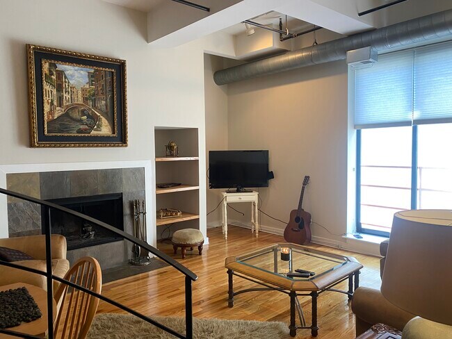 Foto del edificio - 2221 N Lister Ave