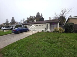 Building Photo - 8108 Deseret Ave