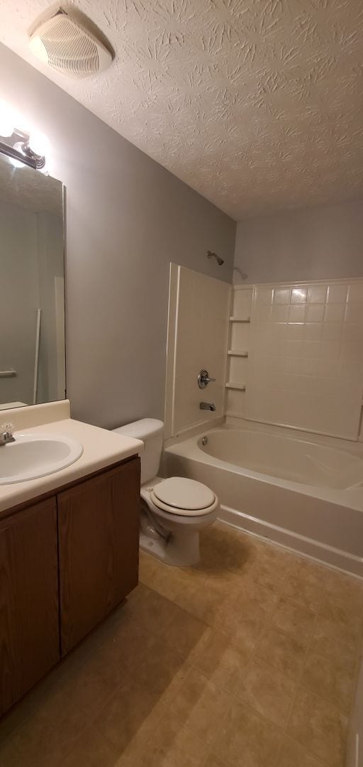 Building Photo - Open House on  Spacious Condo