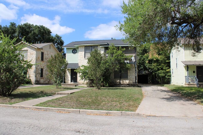 Building Photo - TERRELL HEIGHTS DUPLEX - ALAMO HEIGHTS I.S.D.