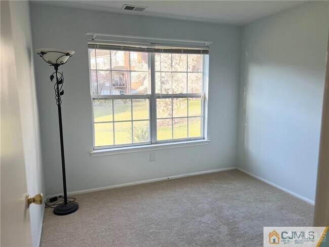 Building Photo - 1005 Stony Brook Way