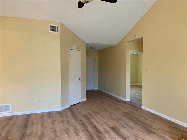 Building Photo - 925 Filmore Dr