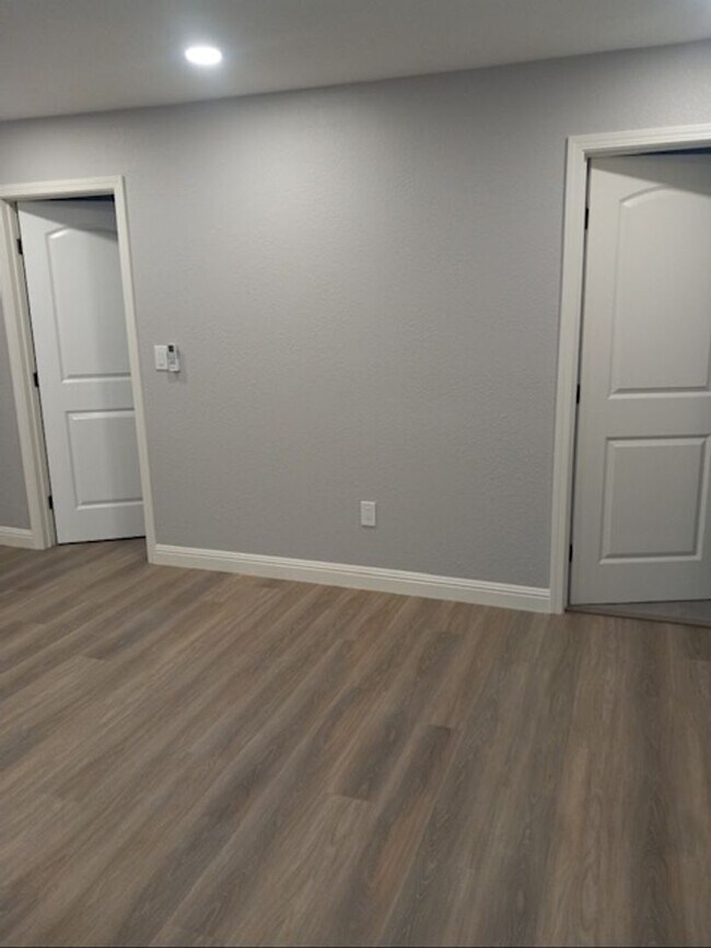 Foto del edificio - Commuters dream location, 1 bedroom apartment a few blocks from highway 680
