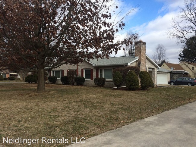 Building Photo - 3 br, 1.5 bath House - 168 Garland Drive