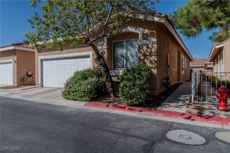 Building Photo - 2804 W Agate Ave