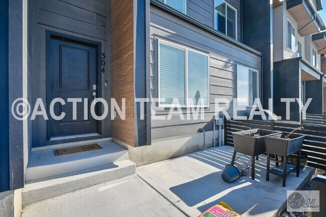 Building Photo - 304 S 1150 W
