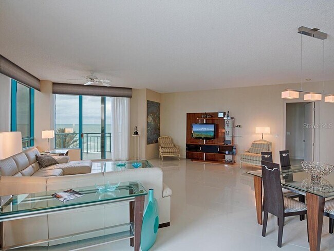 Foto del edificio - 1560 Gulf Blvd