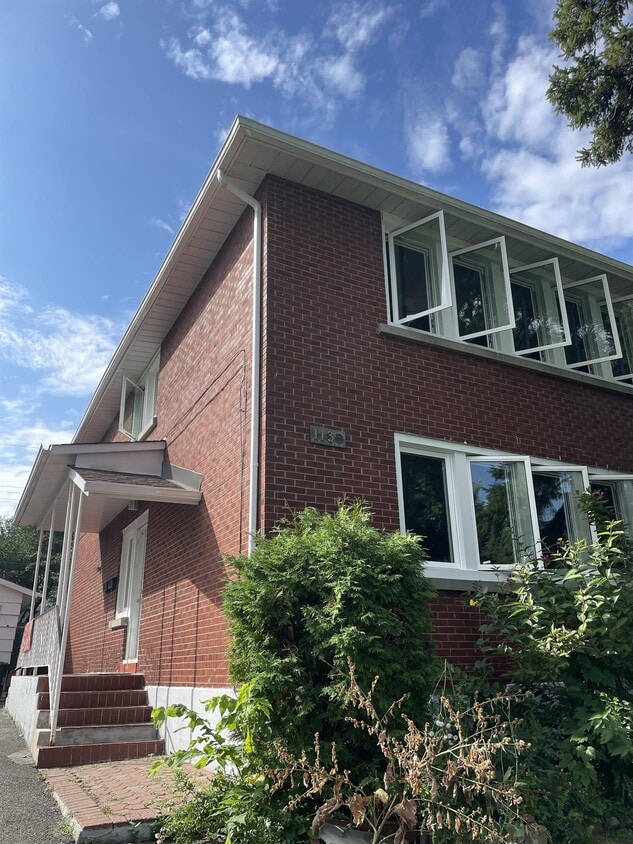 Photo principale - 1130 Aldea Ave