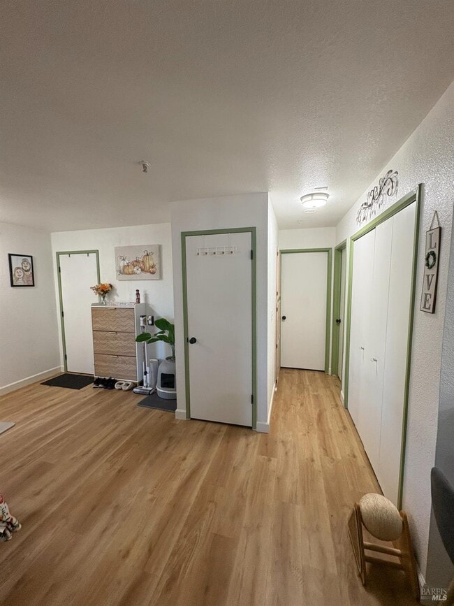 Foto del edificio - 136 Sea Crest Cir