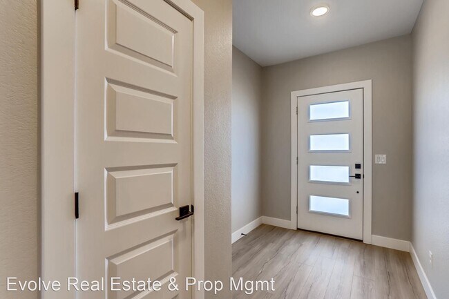 Foto del edificio - 3 br, 2.5 bath House - 2810 W 53rd Ave