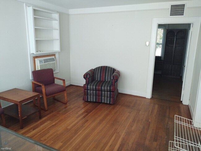 Foto del edificio - 2 br, 1 bath House - 2128 Dorchester Road