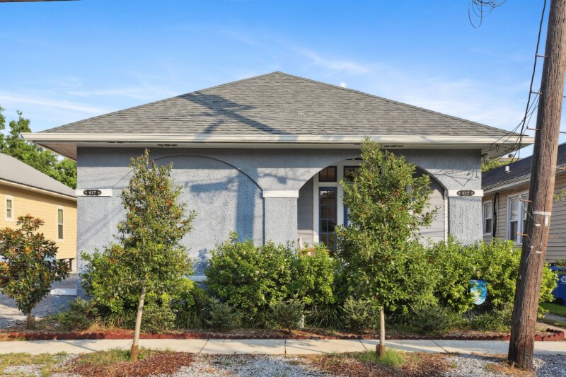 Foto principal - 615 S Hennessey St