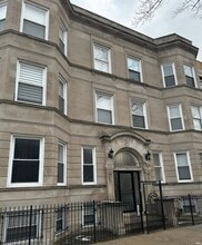 Building Photo - 5837 S Calumet Ave