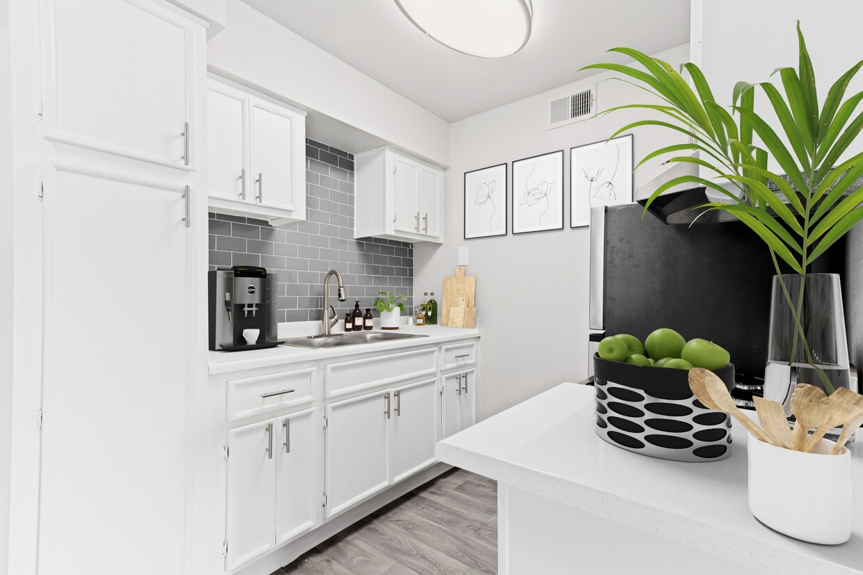 Estudio - 404SF - Cocina - The Enclave Apartment Homes