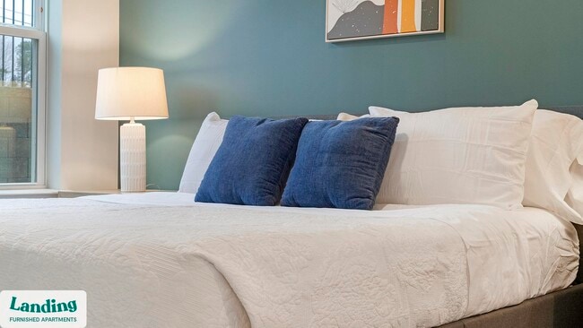 Foto del edificio - 1270 Hillcrest Dr