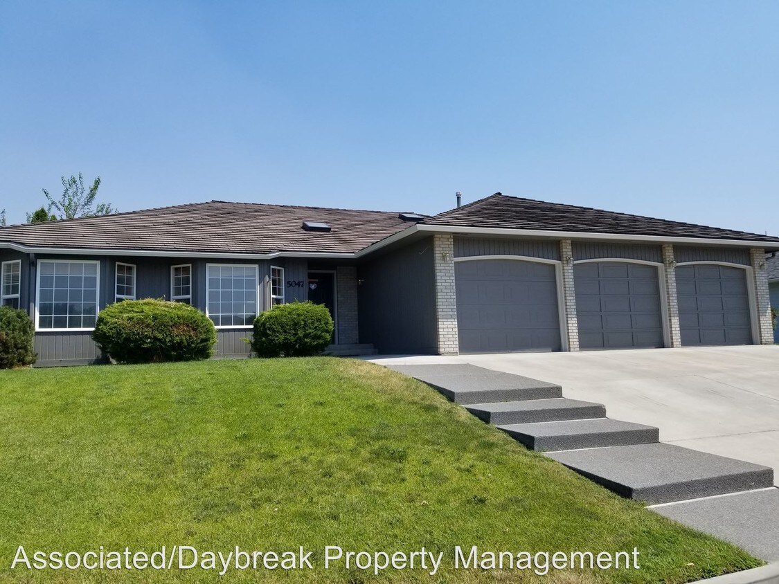 Primary Photo - 3 br, 2 bath House - 5047 N. Sky Vista