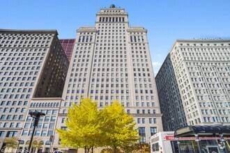 Building Photo - 310 S Michigan Ave