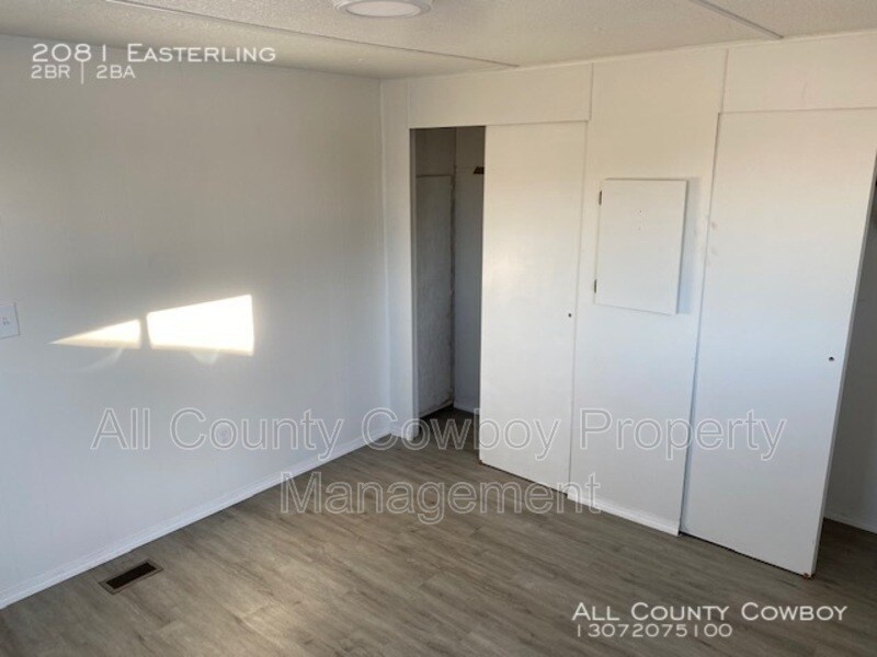 Building Photo - 2089 Easterling St