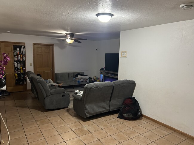 Foto del edificio - 620 N 3rd St