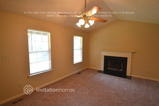 Building Photo - 12 Hale Haven Dr