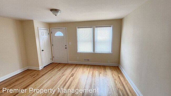 Building Photo - 2 br, 1.5 bath House - 3572 Dudley Avenue