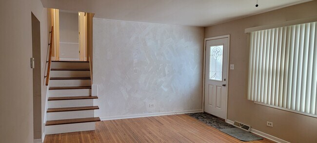 Foto del edificio - 961 Sycamore Ln